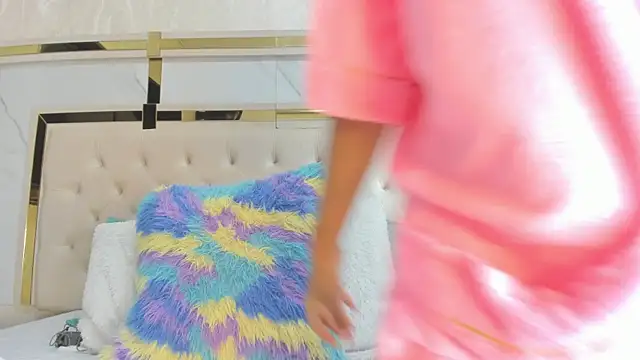 mia vy online show from 9, 1, 2026