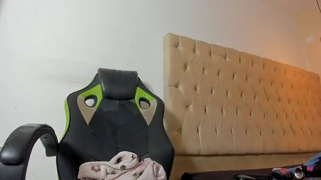 Naomis 35 online show from 14, 11, 2025