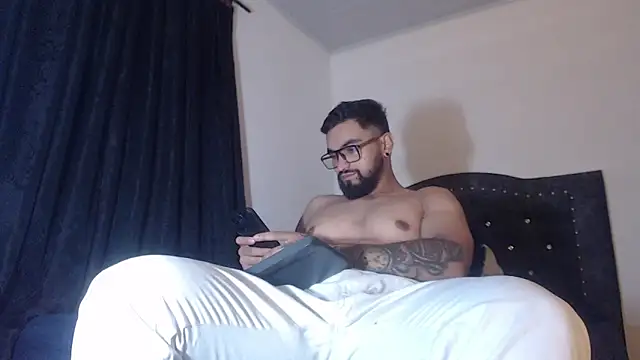 Chrys harris77 online show from 25, 3, 2026