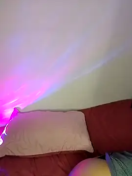 Renata Zoe online show from 22, 9, 2025