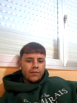 Snapshot of Meenlove chatting on 24, 9, 2025 Meenlove online show from 24, 9, 2025
