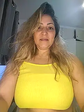 Snapshot of Lunita86 chatting on 26, 10, 2025 Lunita86 online show from 26, 10, 2025