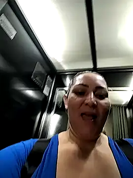 Snapshot of Lunita86 chatting on 3, 11, 2025 Lunita86 online show from 3, 11, 2025