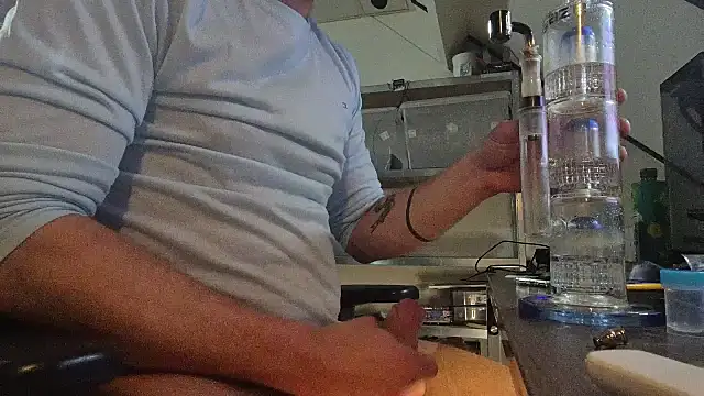 monty19cm online show from 16, 5, 2026