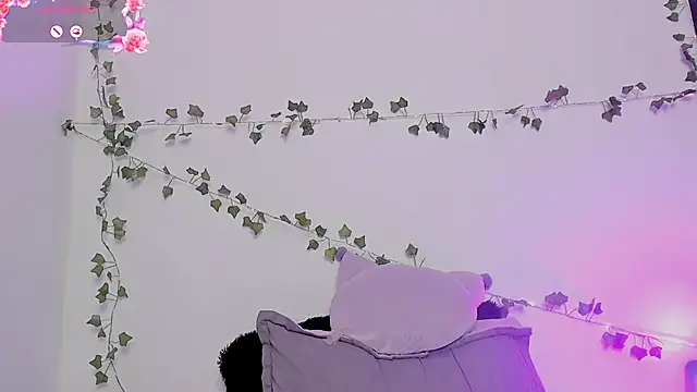 Lilithh Kuro online show from 19, 11, 2025