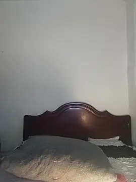 Vale stone  online show from 10, 10, 2025