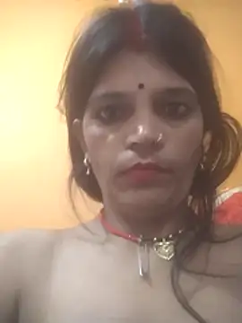 Snapshot of Hott_cutgirl chatting on 12, 10, 2025 Hott cutgirl online show from 12, 10, 2025