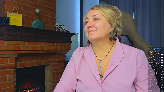 Snapshot of Marta_Wils chatting on 30, 9, 2025 Marta Wils online show from 30, 9, 2025