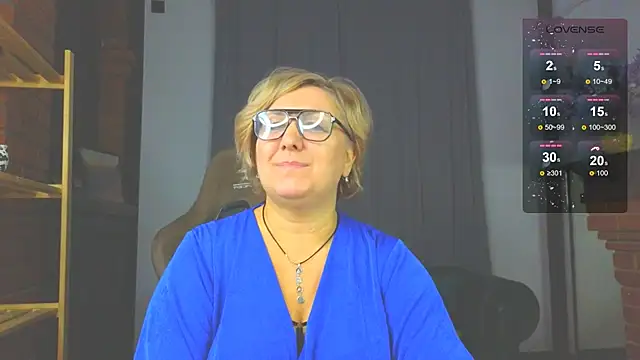 Snapshot of Marta_Wils chatting on 25, 11, 2025 Marta Wils online show from 25, 11, 2025