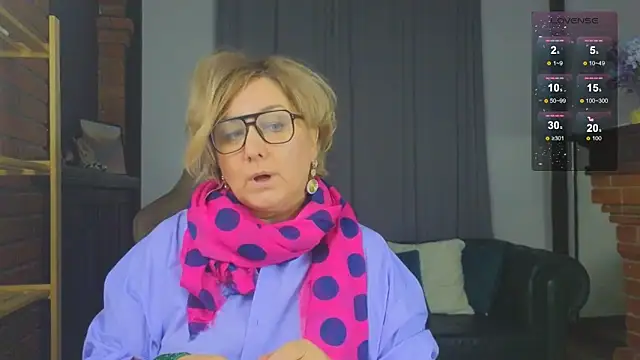 Snapshot of Marta_Wils chatting on 3, 12, 2025 Marta Wils online show from 3, 12, 2025