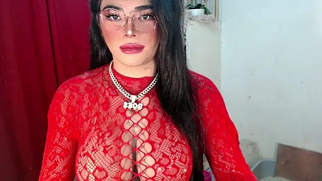 Snapshot of Tasha_Goddess chatting on 8, 5, 2026 Tasha Goddess online show from 8, 5, 2026