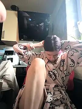 Hot SkinnyGirl online show from 18, 2, 2026