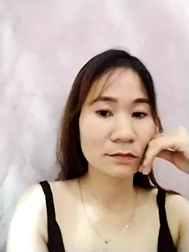 Snapshot of Girl_sexy98 chatting on 18, 9, 2025 Girl sexy98 online show from 18, 9, 2025