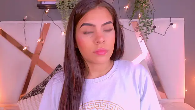 KeendraFox  online show from 29, 9, 2025