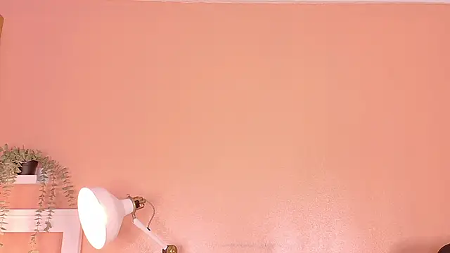 KeendraFox  online show from 9, 10, 2025