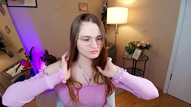 Snapshot of Evii_Stich chatting on 1, 10, 2025 Evii Stich online show from 1, 10, 2025