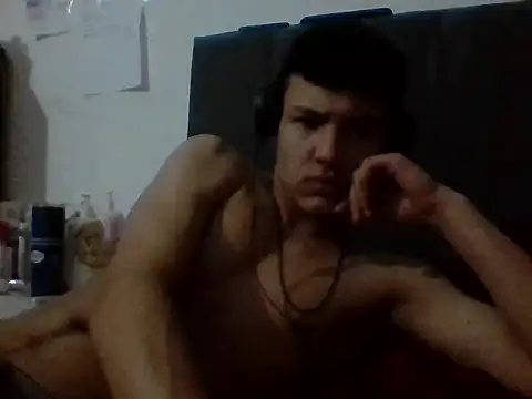 Snapshot of El_awo_ chatting on 22, 9, 2025 El awo  online show from 22, 9, 2025