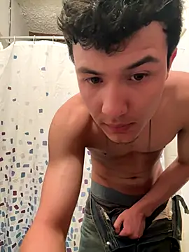 Snapshot of El_awo_ chatting on 14, 10, 2025 El awo  online show from 14, 10, 2025