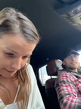 Snapshot of fit_vic chatting on 5, 11, 2025 fit vic online show from 5, 11, 2025