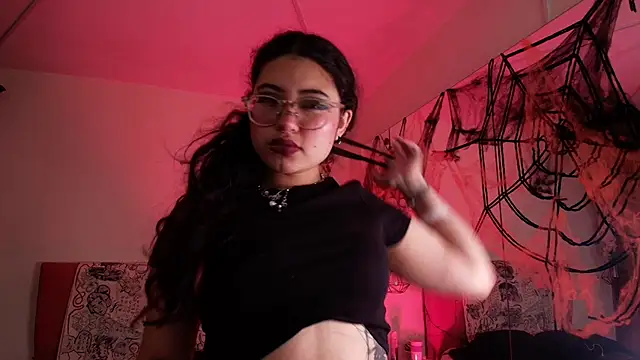 SabrinaV  online show from 22, 10, 2025