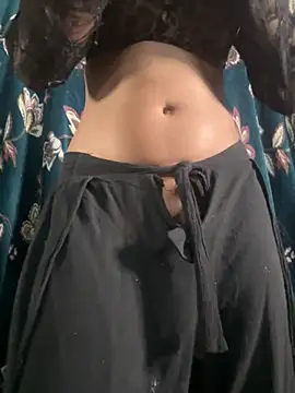 Snapshot of DAMinii_ chatting on 6, 11, 2025 DAMinii online show from 6, 11, 2025