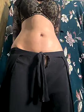 Snapshot of DAMinii_ chatting on 27, 11, 2025 DAMinii online show from 27, 11, 2025