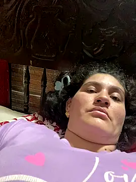 lunasexyhot18 online show from 29, 9, 2025