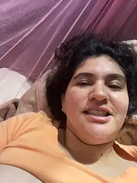 lunasexyhot18 online show from 18, 10, 2025