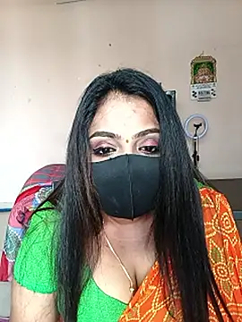 Snapshot of queendivya chatting on 8, 5, 2026 queendivya online show from 8, 5, 2026