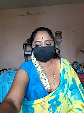 Snapshot of queendivya chatting on 22, 5, 2026 queendivya online show from 22, 5, 2026