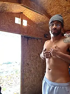 Snapshot of Justahungdad chatting on 26, 9, 2025 Justahungdad online show from 26, 9, 2025