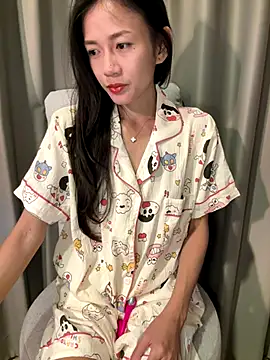 Snapshot of sunasianangel chatting on 8, 11, 2025 sunasianangel online show from 8, 11, 2025