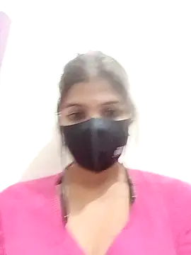 HOT-MAHI1143 online show from 18, 1, 2026