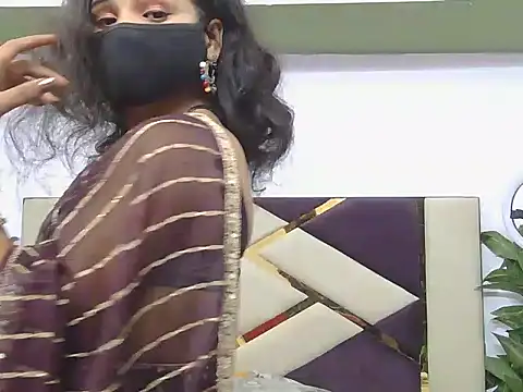 Snapshot of Lovelyy-couple chatting on 21, 9, 2025 Lovelyy-couple online show from 21, 9, 2025