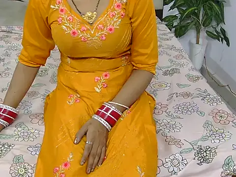 Lovelyy-couple online show from 22, 10, 2025