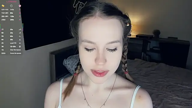 MaliaBourraine online show from 14, 12, 2025