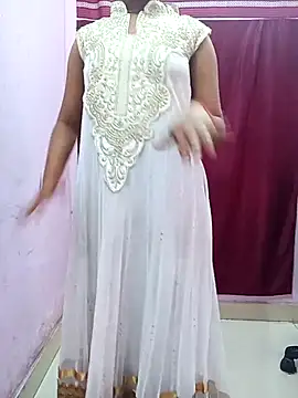 pari rani7 online show from 25, 3, 2026