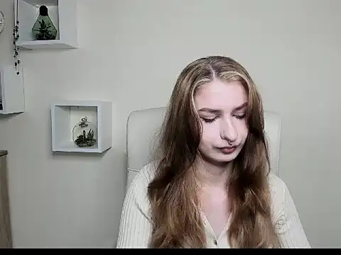 NinaBlond1 online show from 16, 10, 2025