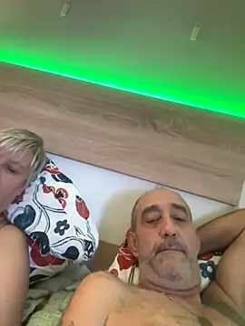 Snapshot of VyC7564 chatting on 14, 11, 2025 VyC7564 online show from 14, 11, 2025