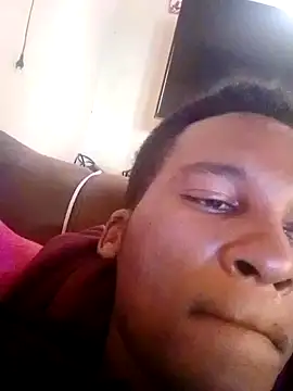 Snapshot of sparrowzy chatting on 20, 10, 2025 sparrowzy online show from 20, 10, 2025