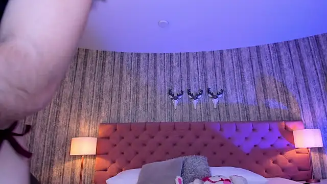 LiaaTurner online show from 29, 9, 2025