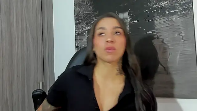 KAYLA BATISTA  online show from 15, 2, 2026