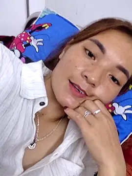 phuongxinhxan online show from 3, 10, 2025