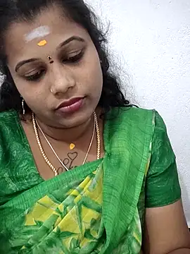 sweetqueen143 online show from 10, 2, 2026