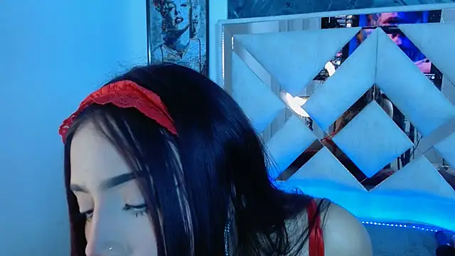 ladymooncs online show from 11, 5, 2026