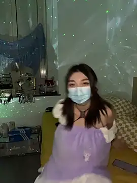 Snapshot of fioralba chatting on 24, 10, 2025 fioralba online show from 24, 10, 2025