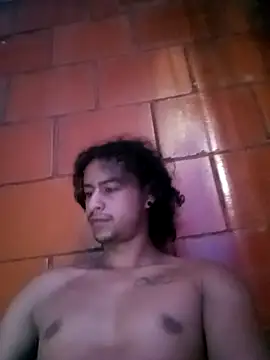 Snapshot of SlickedLeft chatting on 15, 11, 2025 SlickedLeft online show from 15, 11, 2025