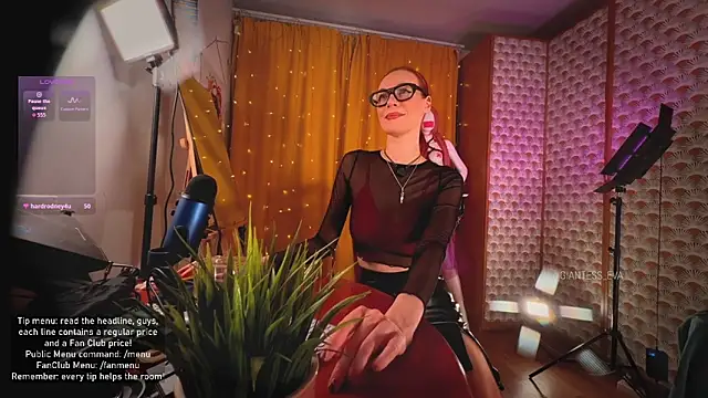 Giantess Eva online show from 14, 3, 2026