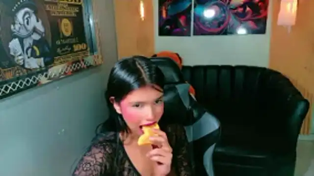 DulceMystery online show from 28, 10, 2025