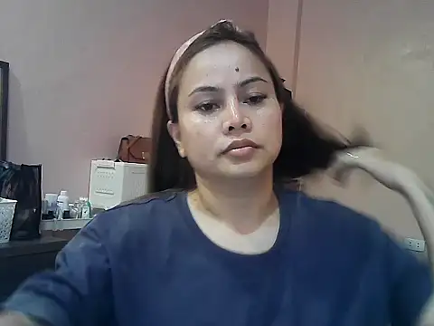 Snapshot of Amarrahlyn chatting on 19, 5, 2026 Amarrahlyn online show from 19, 5, 2026